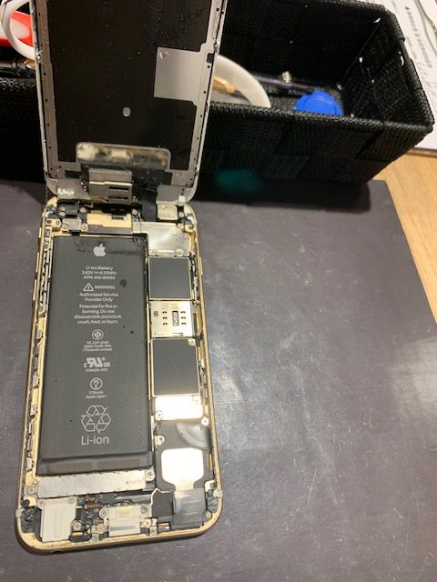 iPhone6Sの水没復旧