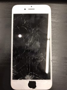 iphone6sの画面割れ修理