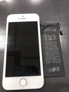iPhoneSE　バッテリー交換　南草津