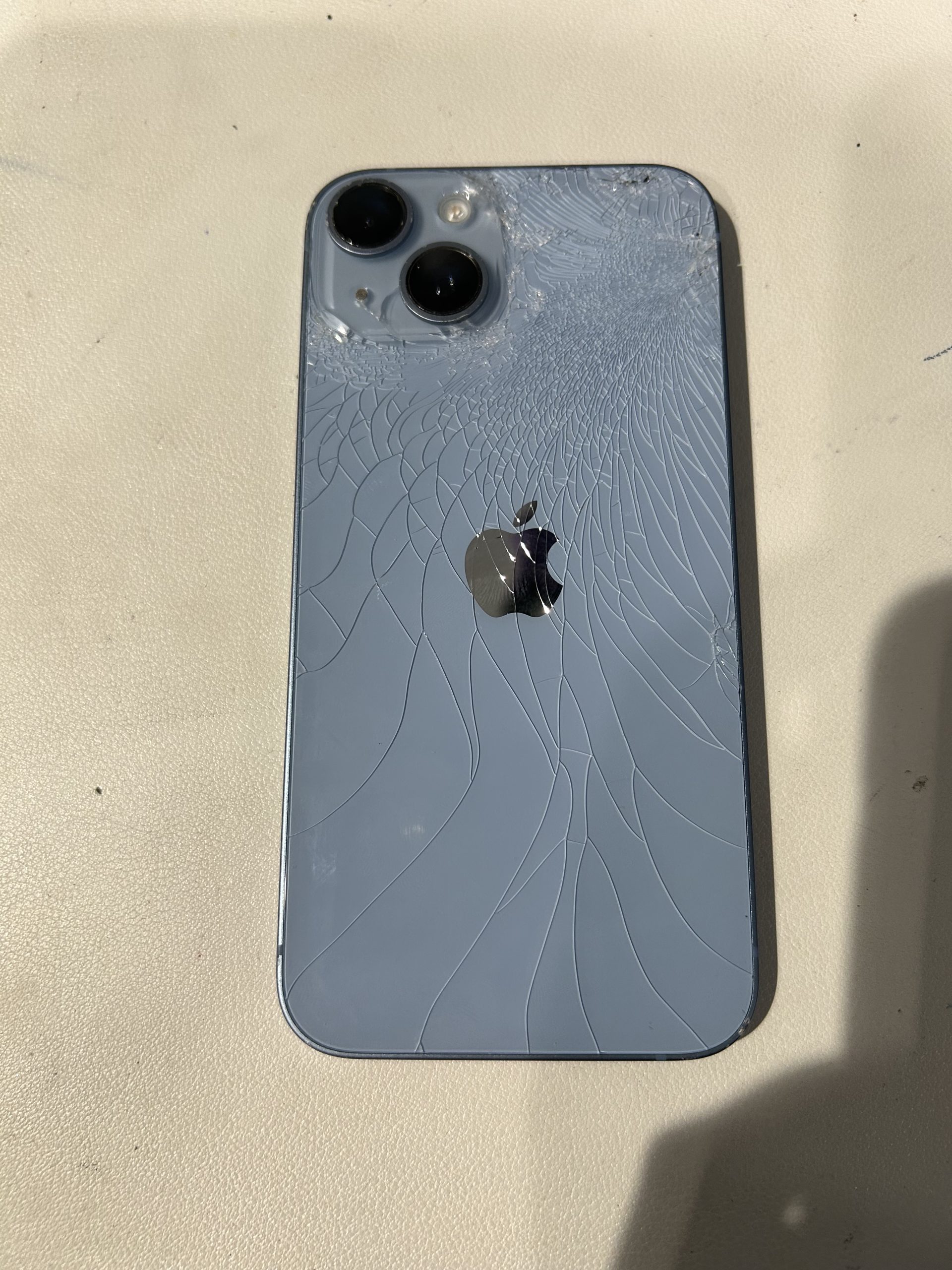 iPhone14 128GB ブルー 背面割れ 背面ガラス割れ iPhone14 Pro 128GB Apple国内版SIMフリー お